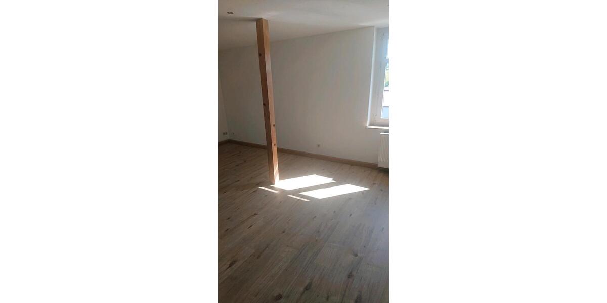 Etagenwohnung Schwarzenberg/Erzgebirge Erzgebirge - 4 Zimmer, 92 m&sup2;, 790&euro; | Angebot:25354152