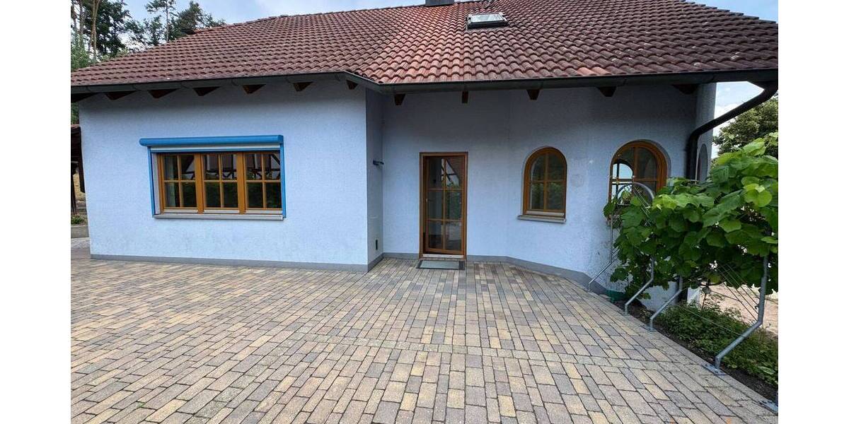 Etagenwohnung Haundorf / Obererlbach Obererlbach - 2 Zimmer, 69 m&sup2;, 880&euro; | Angebot:25669192