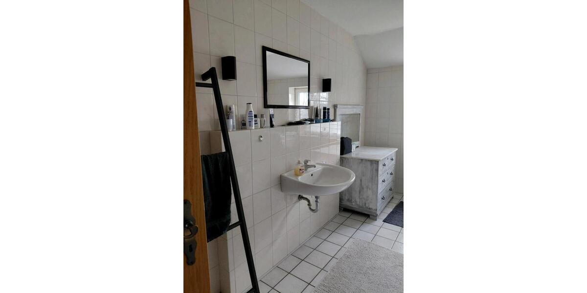 Etagenwohnung Saterland - 3 Zimmer, 85 m&sup2;, 550&euro; | Angebot:25942376