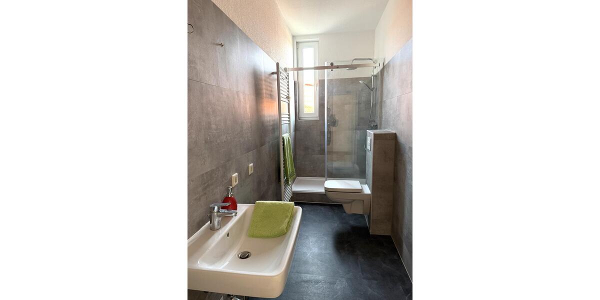 Dachgeschoßwohnung Magdeburg Leipziger Straße - 2 Zimmer, 62 m&sup2;, 434&euro; | Angebot:26587405