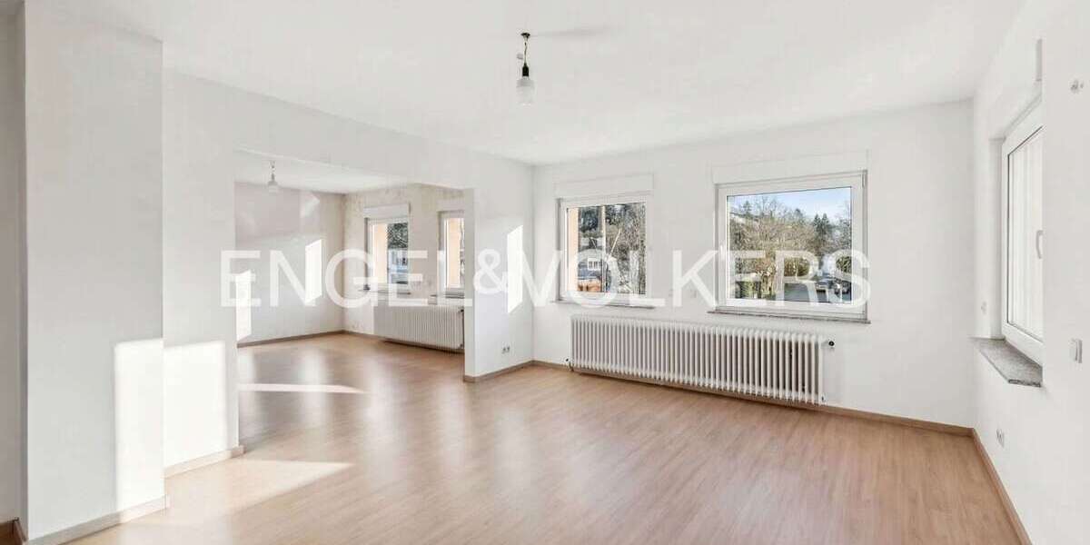 Etagenwohnung Oberursel - 5 Zimmer, 160 m&sup2;, 2.290&euro; | Angebot:26118609