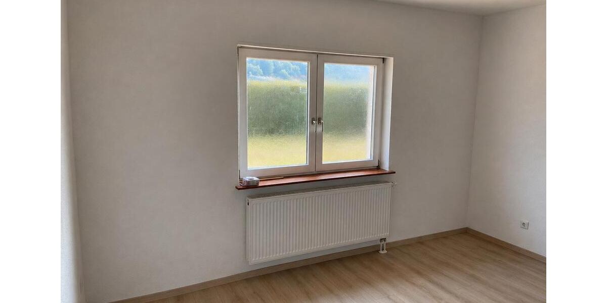 Erdgeschoßwohnung Sinntal - 3 Zimmer, 90 m&sup2;, 850&euro; | Angebot:26380071