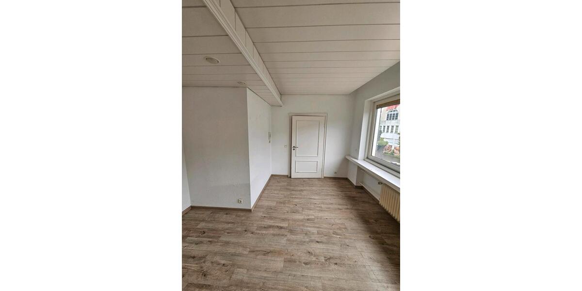 Etagenwohnung Lennestadt - 3 Zimmer, 85 m&sup2;, 890&euro; | Angebot:26693978