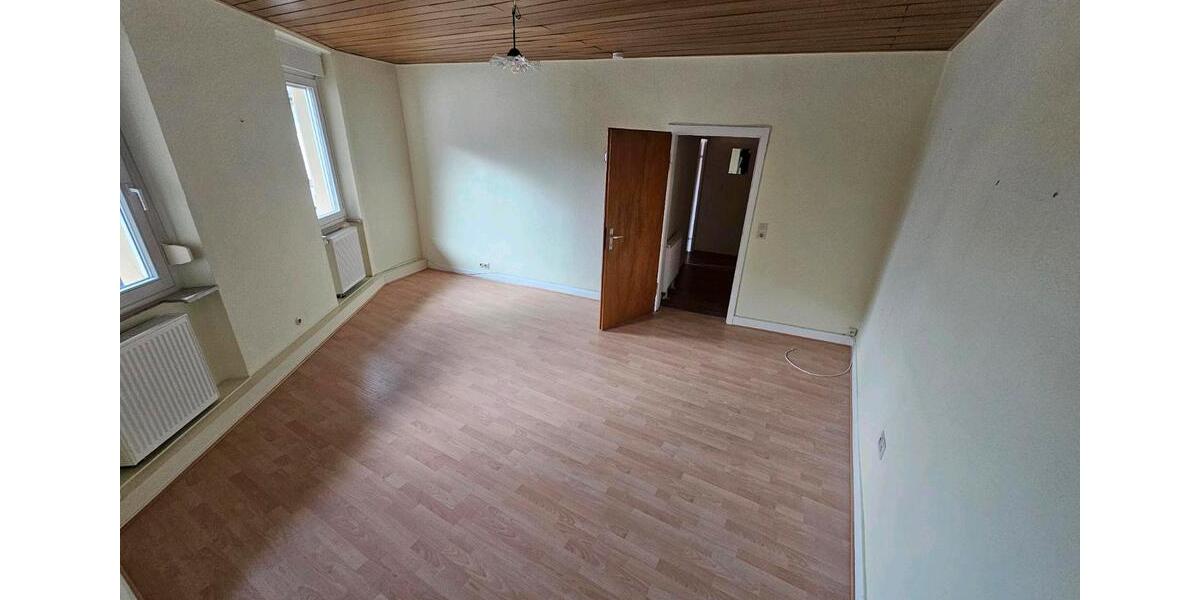 Etagenwohnung Gau-Bickelheim Bickelheim - 5 Zimmer, 110 m&sup2;, 975&euro; | Angebot:24790875
