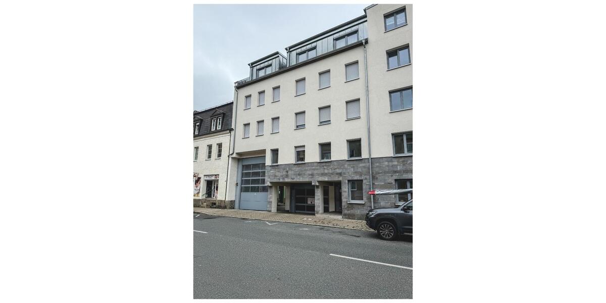 Dachgeschoßwohnung Weiden in der Oberpfalz - 3 Zimmer, 95 m&sup2;, 1.350&euro; | Angebot:24781194