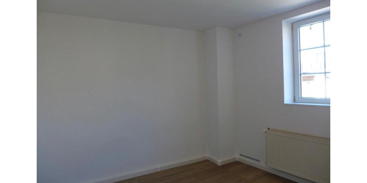 Erdgeschoßwohnung Bördeland - 4 Zimmer, 90 m&sup2;, 486&euro; | Angebot:26419941