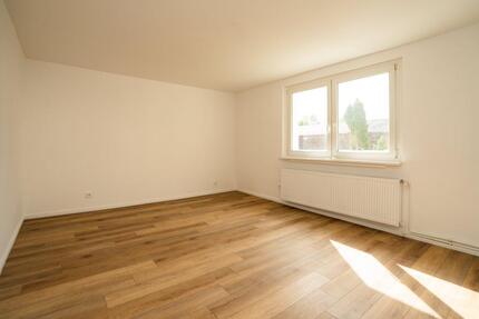 Erstbezug nach Sanierung: 5,5-Zimmer Wohnung mit Garten 5 zimmer