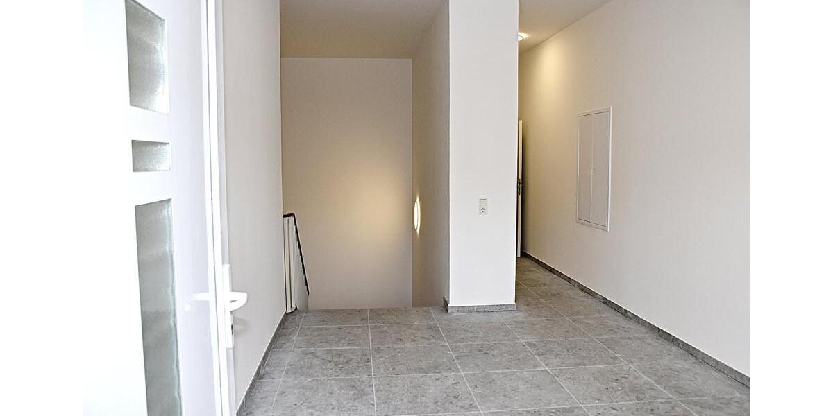 Gewerbeobjekt Düsseldorf Stadtbezirk 9 - 300&euro; | Angebot:24864761