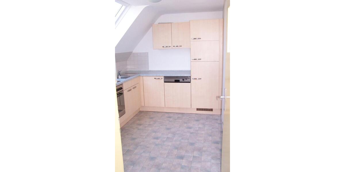 Dachgeschoßwohnung Leonberg - 2 Zimmer, 54 m&sup2;, 860&euro; | Angebot:26567986