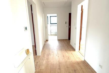 Wohnung Düren Rölsdorf - 3 Zimmer, 85 m&sup2;, 900&euro; | Angebot:24626728