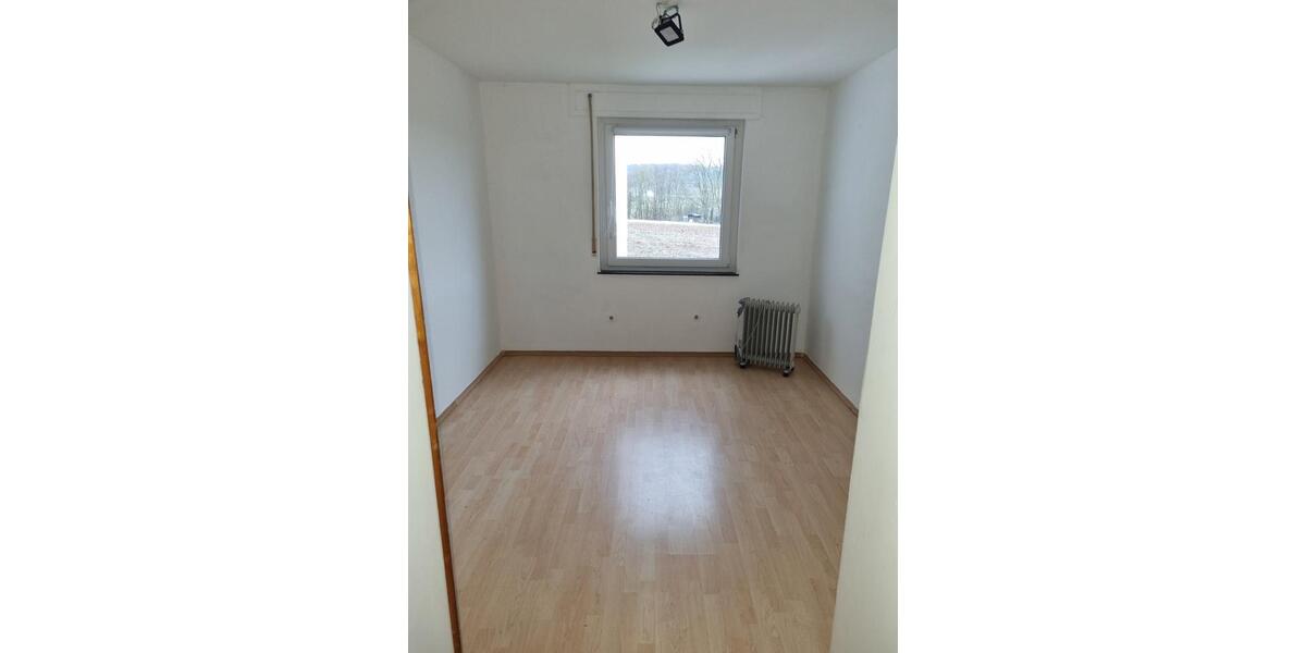Etagenwohnung Gaildorf - 3 Zimmer, 62 m&sup2;, 600&euro; | Angebot:25977708