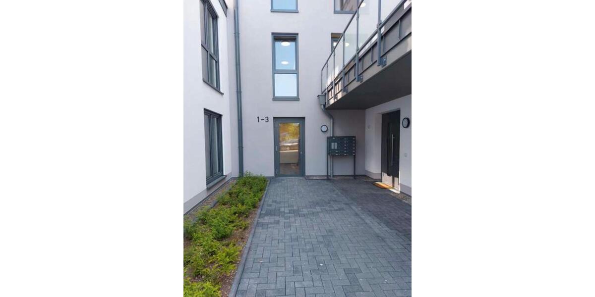 Etagenwohnung Hennef (Sieg) - 3 Zimmer, 96 m&sup2;, 1.598&euro; | Angebot:26035746