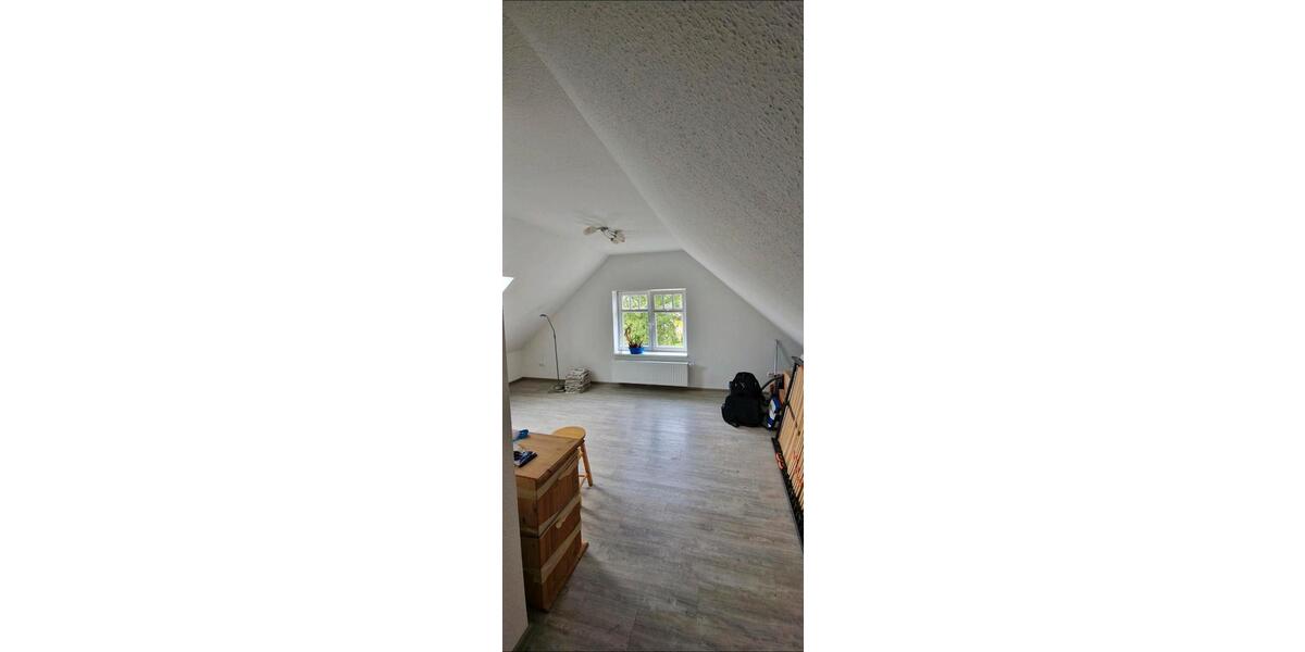Gemütliche Dachgeschosswohnung in Zentrumsnähe von Jever 1 zimmer