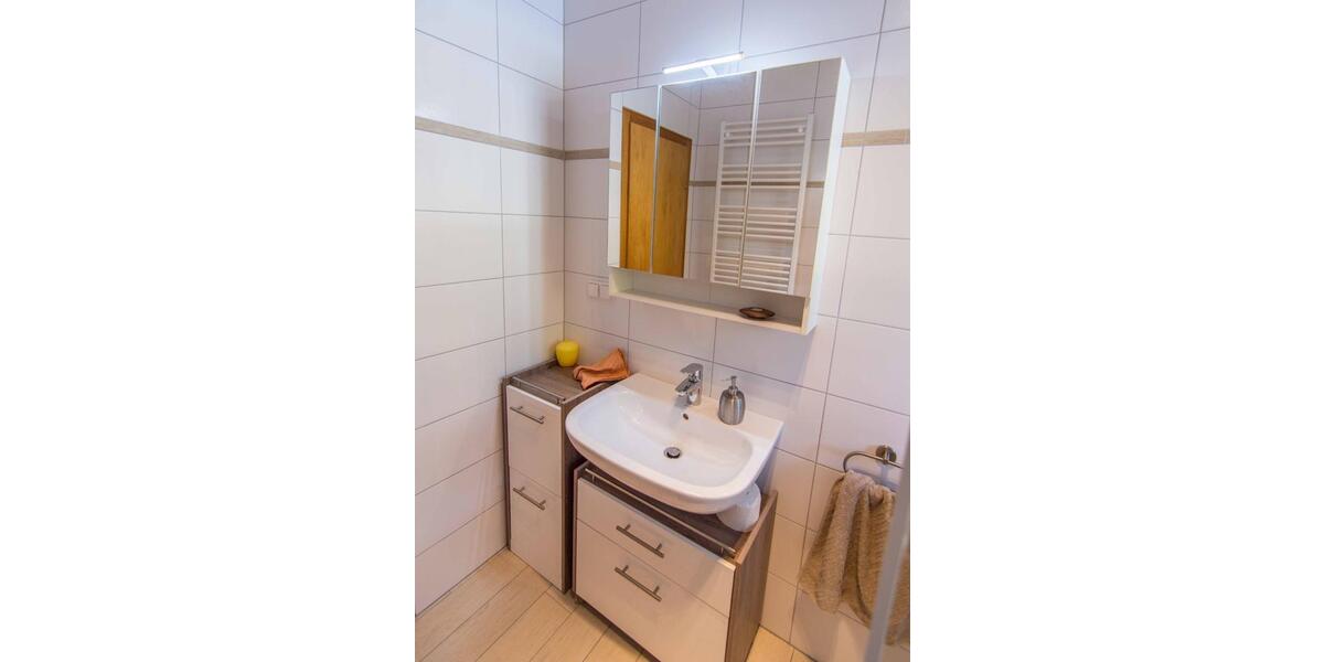 WG Zimmer im Rintelner Ortsteil Steinbergen 1 zimmer