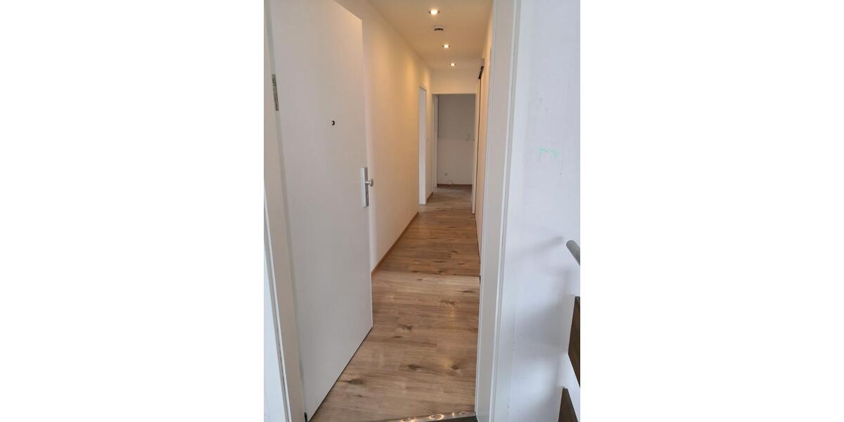 Wohnen auf Zeit Augsburg Oberhausen - 1 Zimmer, 13 m&sup2;, 540&euro; | Angebot:26275048