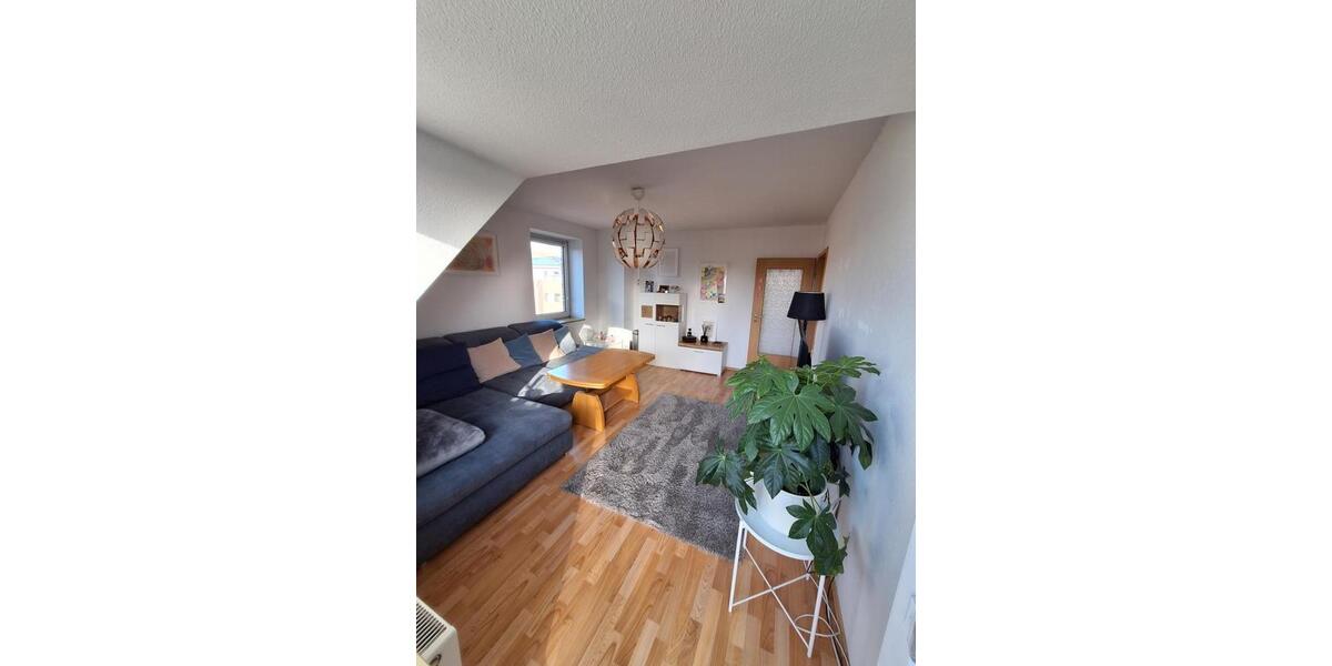 Dachgeschoßwohnung Rheurdt - 3 Zimmer, 63 m&sup2;, 550&euro; | Angebot:24941222