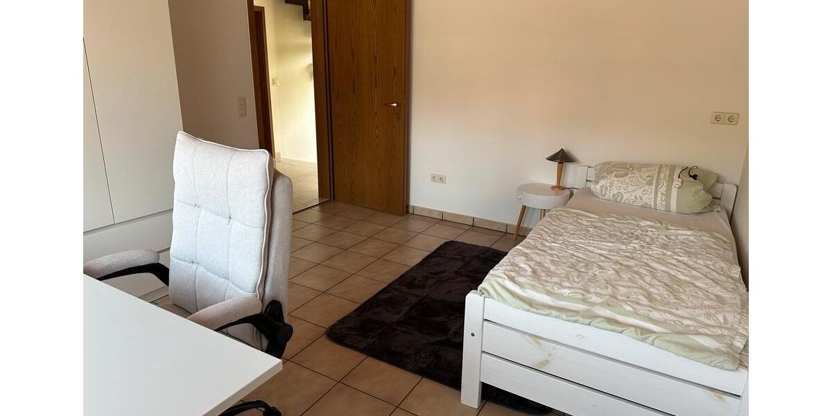 Wohnen auf Zeit Petersaurach - 6 Zimmer, 20 m&sup2;, 260&euro; | Angebot:26114775