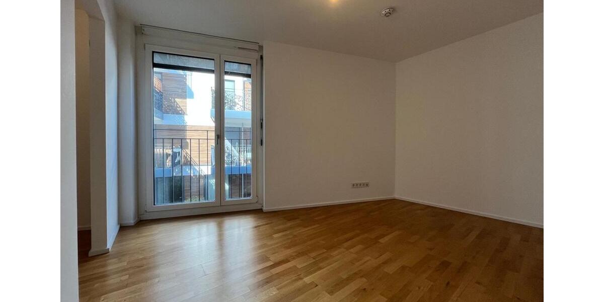 Etagenwohnung Stuttgart - 2 Zimmer, 67 m&sup2;, 1.150&euro; | Angebot:26068596