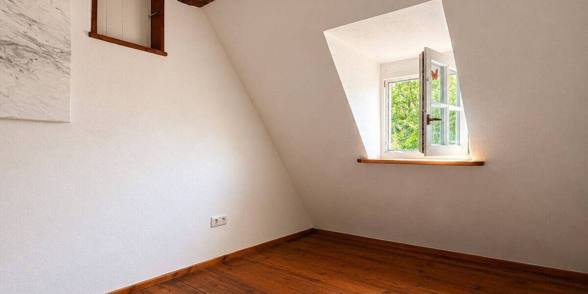 Einfamilienhaus Zapfendorf Kirchschletten - 7 Zimmer, 140 m&sup2;, 650&euro; | Angebot:26796223