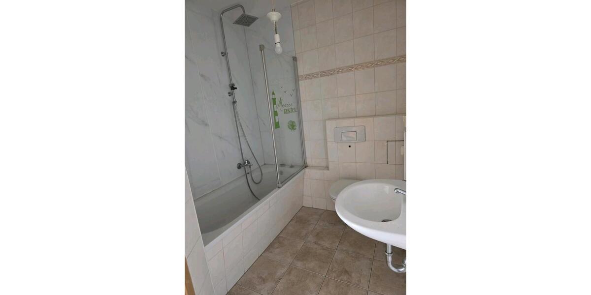 Schöne helle 5- Raumwohnung in Oelsnitz zu vermieten 5 zimmer