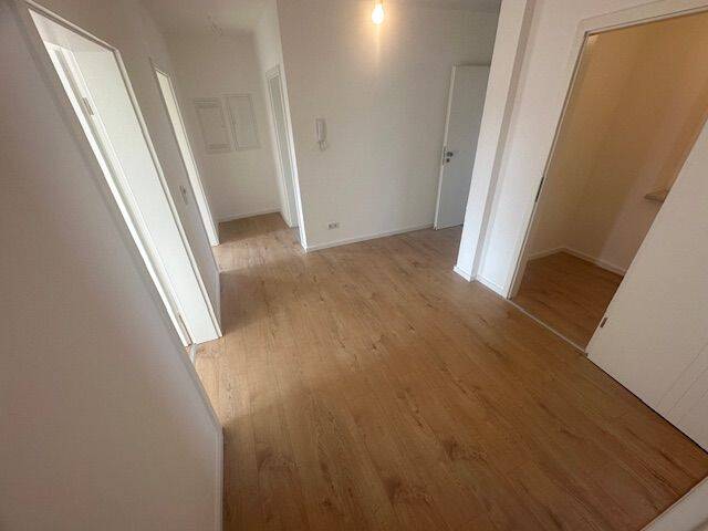 Etagenwohnung Mügeln Schlagwitz - 3 Zimmer, 80 m&sup2;, 680&euro; | Angebot:24763978