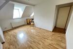 Etagenwohnung Mittweida - 2 Zimmer, 32 m&sup2;, 260&euro; | Angebot:25974121
