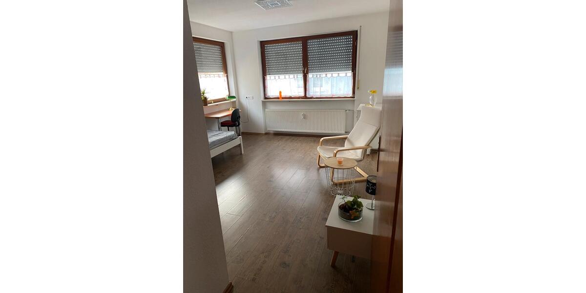 Etagenwohnung Hasloch - 1 Zimmer, 20 m&sup2;, 320&euro; | Angebot:24624930