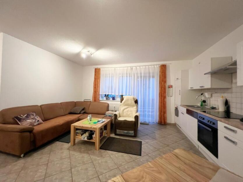 Schöne 2-Zimmer-EG-Wohnung mit Balkon