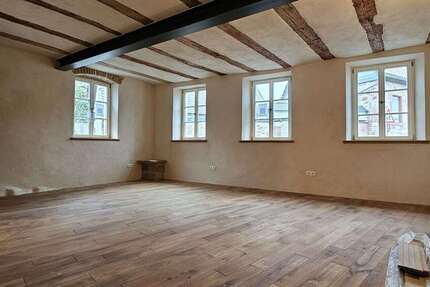 Wohnung Gönnheim - 4 Zimmer, 129 m&sup2;, 1.935&euro; | Angebot:25269988