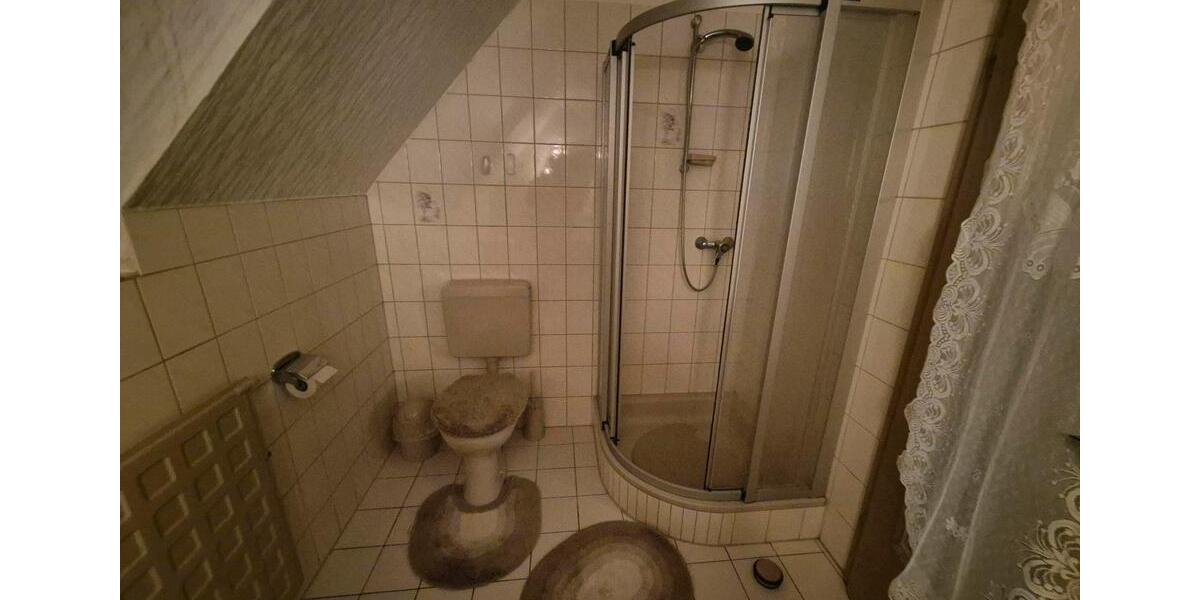 Einfamilienhaus Stolzenau - 6 Zimmer, 250 m&sup2;, 1.400&euro; | Angebot:26592257