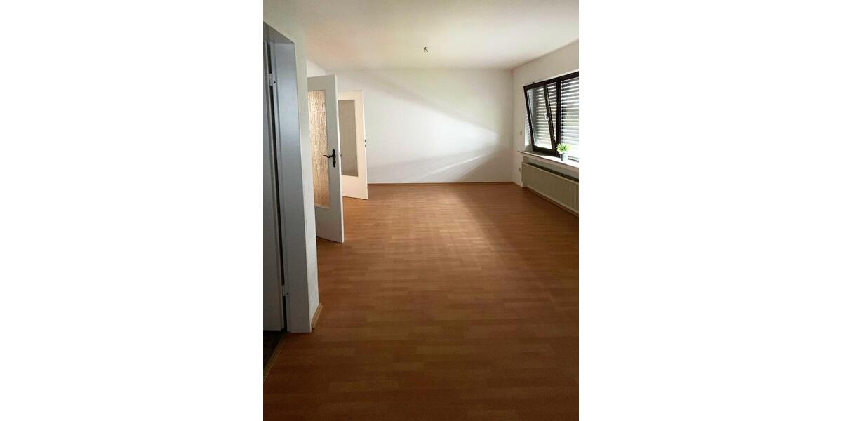 Erdgeschoßwohnung Winterberg - 3 Zimmer, 88 m&sup2;, 1.056&euro; | Angebot:26444151
