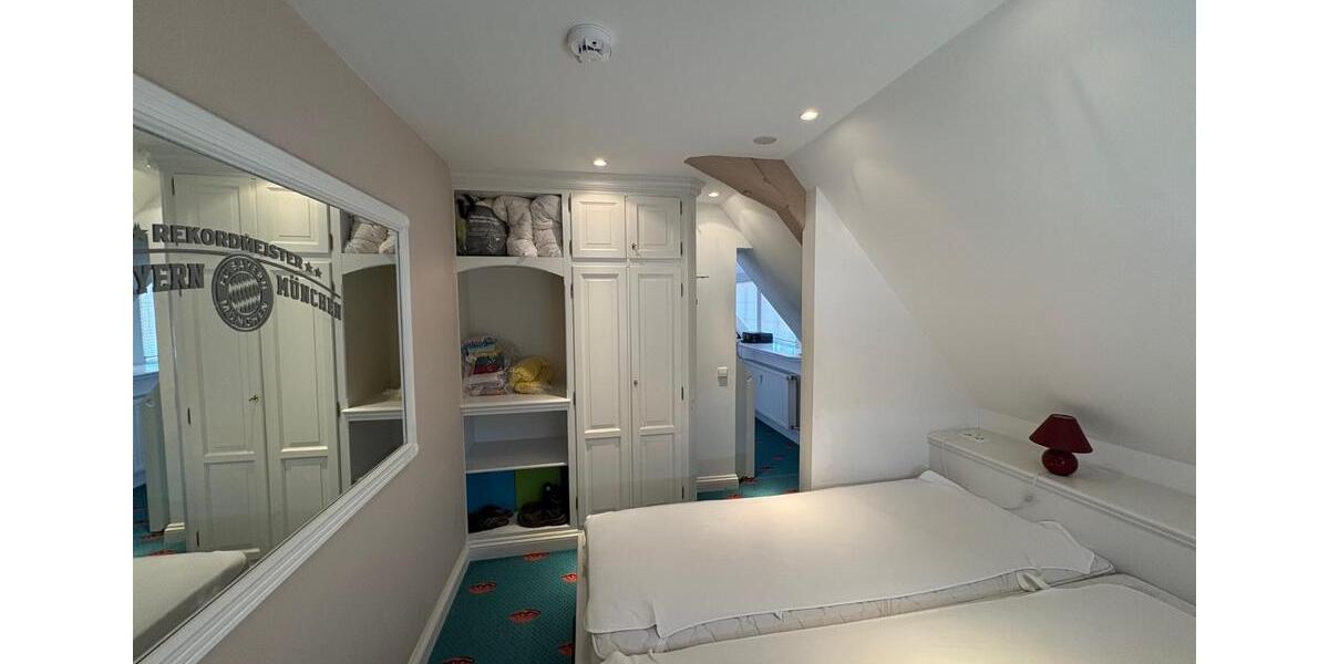 Dachgeschoßwohnung Sylt - 3 Zimmer, 85 m&sup2;, 1.850&euro; | Angebot:26560606