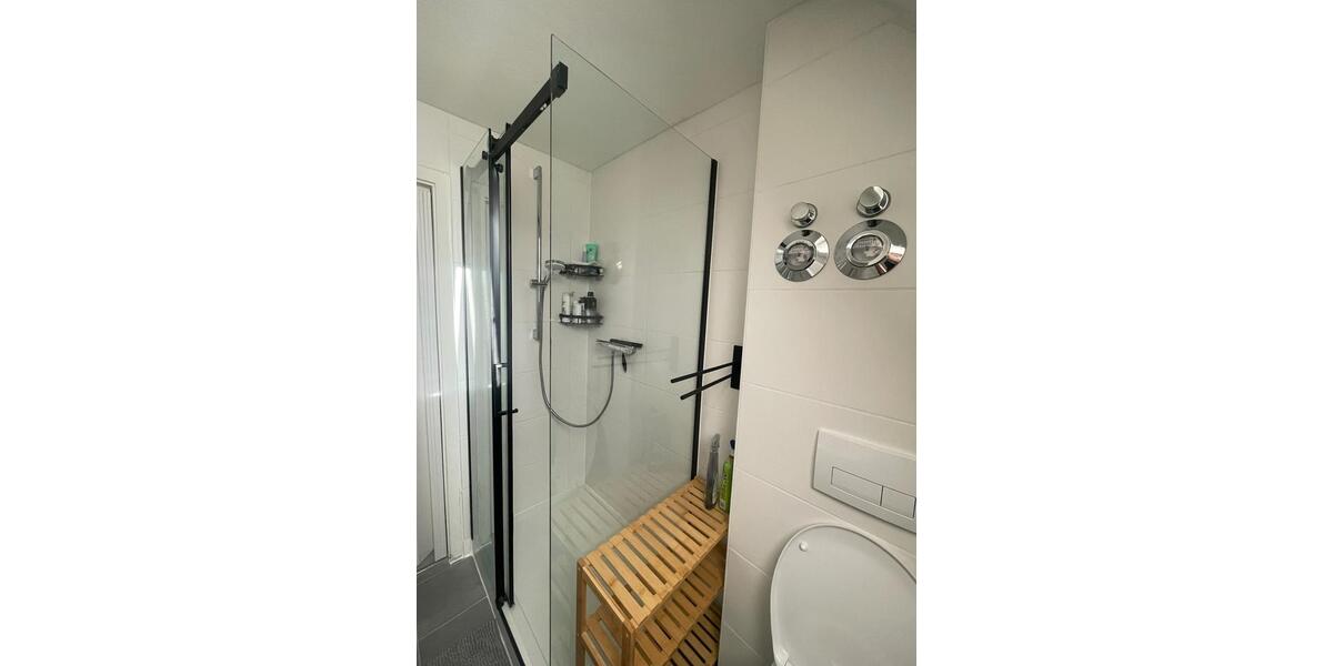 Wohnen auf Zeit Karlsruhe Neureut - 16 Zimmer, 71 m&sup2;, 490&euro; | Angebot:26602795