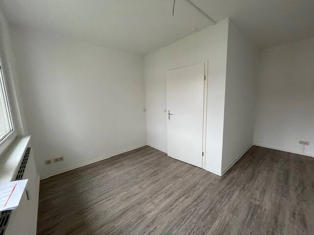 Zimmer Zwickau Eckersbach - 2 Zimmer, 50 m&sup2;, 259&euro; | Angebot:26276147