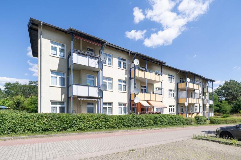 Erdgeschoss - 2 Zimmer - frisch renoviert