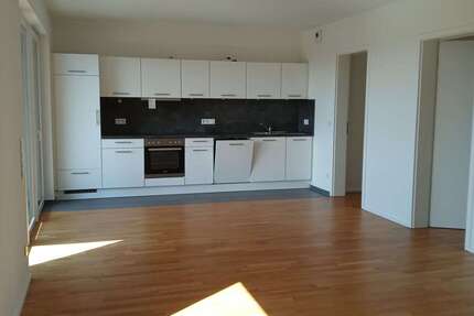 Wohnung zum Mieten in Frankfurt am Main 1.632 € 81.64 m² 4 zimmer