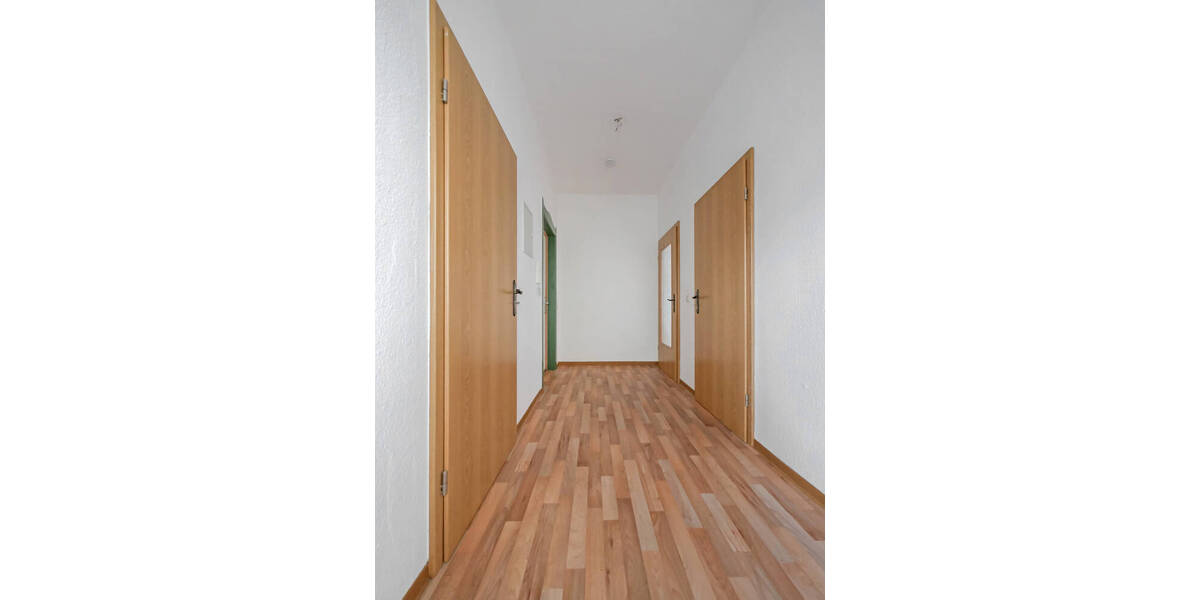 Etagenwohnung Neustadt - 2 Zimmer, 58 m&sup2;, 385&euro; | Angebot:26078285