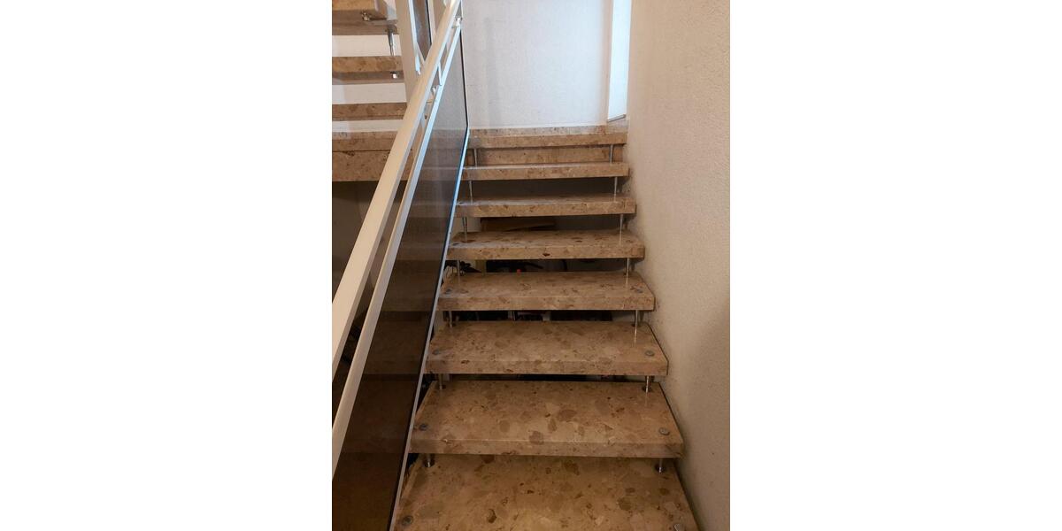 Etagenwohnung Menteroda - 3 Zimmer, 86 m&sup2;, 555&euro; | Angebot:25899239