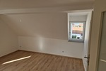 6-Zi-DHH neu saniert, Wärmepumpe, Wallbox-ready, Dämmung, EBK, großer Garten - Einfamilienhaus Stockstadt am Main | Angebot:26986202