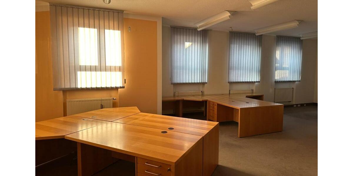Gewerbeobjekt Abensberg - 1.950&euro; | Angebot:24401772