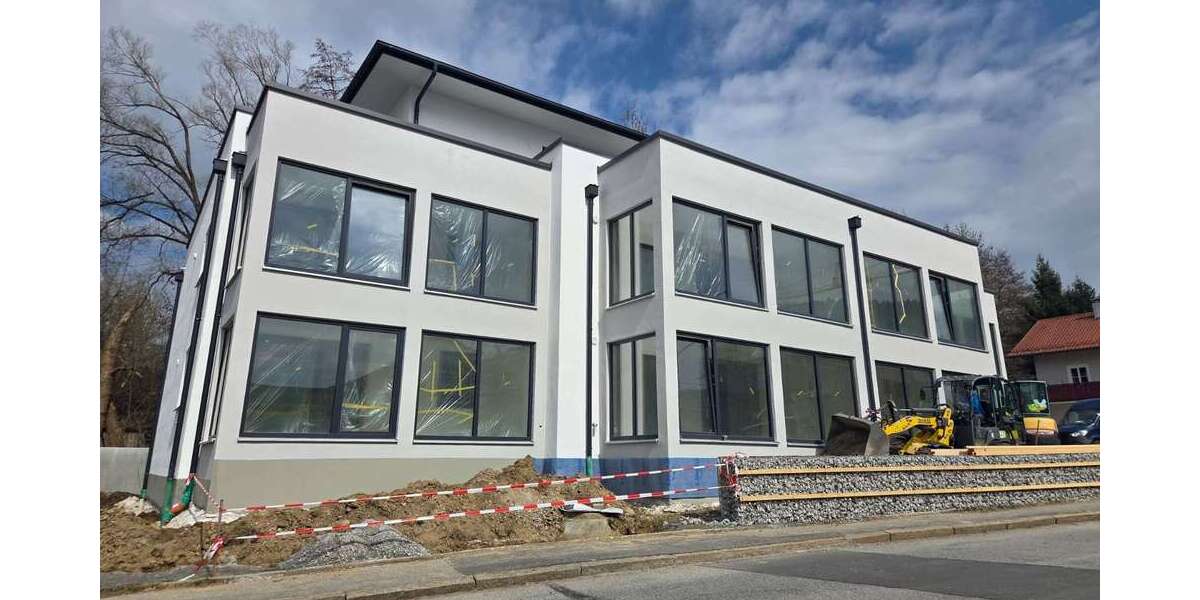 Etagenwohnung Deggendorf - 2 Zimmer, 54 m&sup2;, 700&euro; | Angebot:26074824