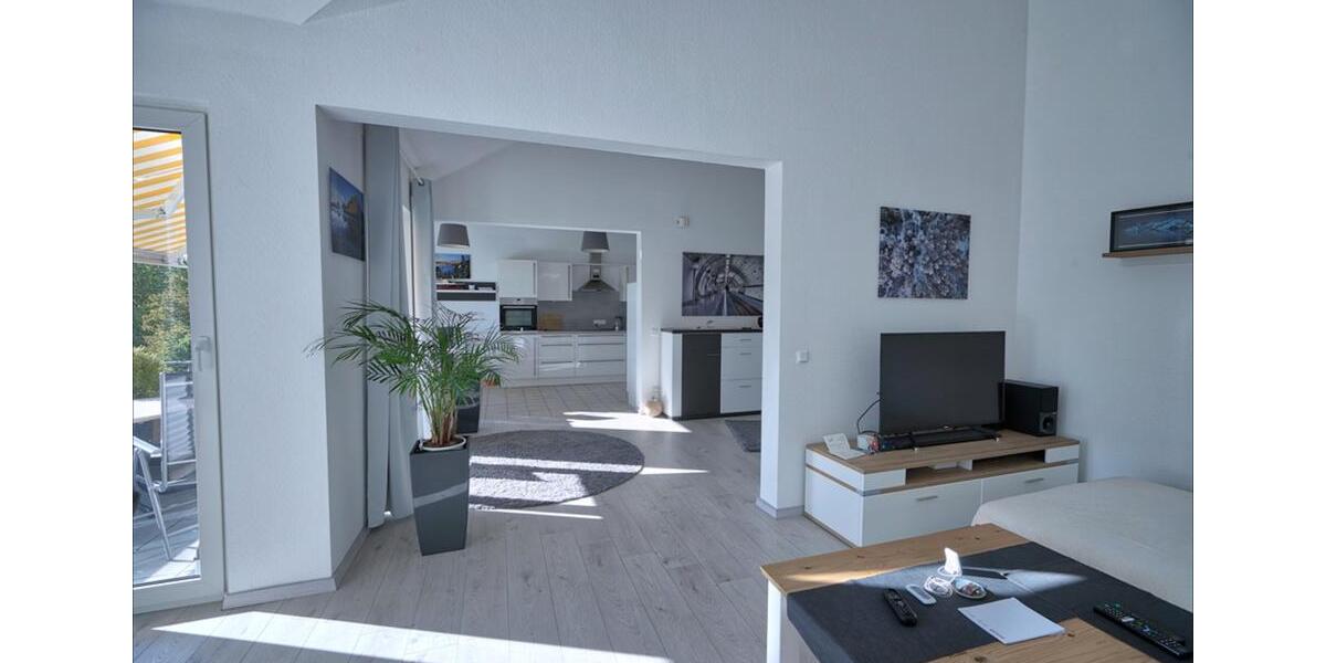 Dachgeschoßwohnung Wiehl - 2 Zimmer, 82 m&sup2;, 1.000&euro; | Angebot:26618868