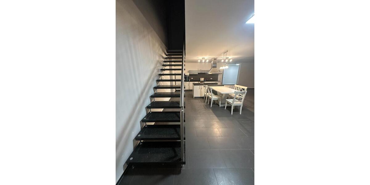 Doppelhaushälfte Püttlingen - 4 Zimmer, 230 m&sup2;, 1.830&euro; | Angebot:26299543