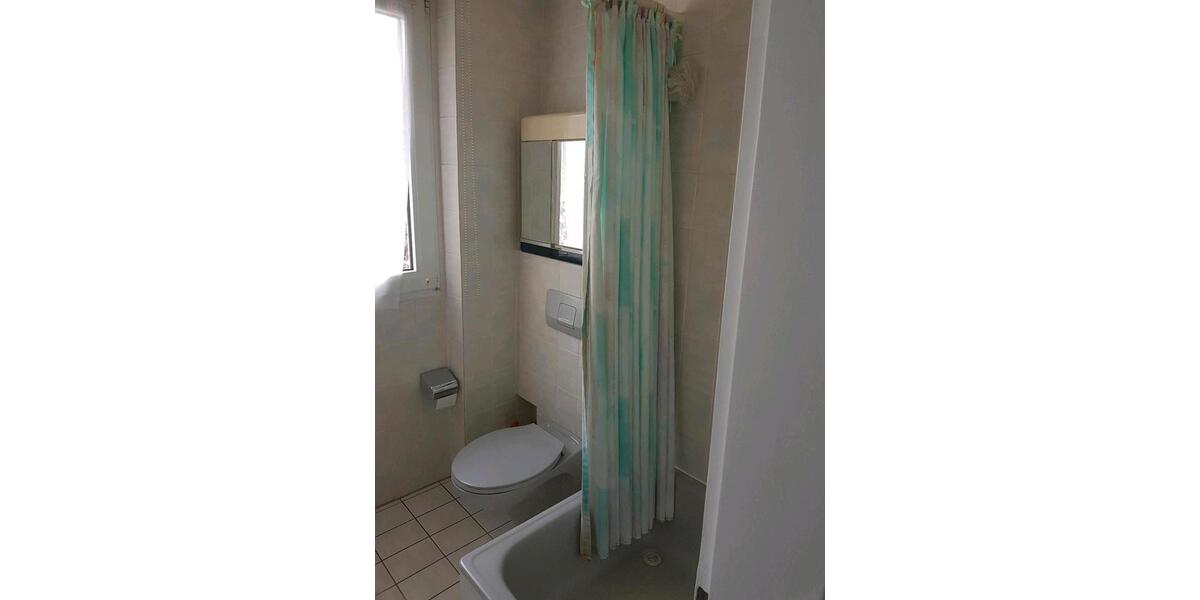 Etagenwohnung Solingen Wald - 3 Zimmer, 83 m&sup2;, 800&euro; | Angebot:26335365