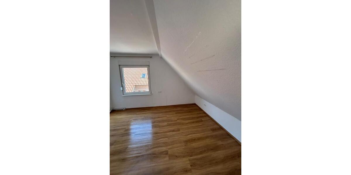 Einfamilienhaus Rhede (Ems) - 6 Zimmer, 120 m&sup2;, 750&euro; | Angebot:26704535