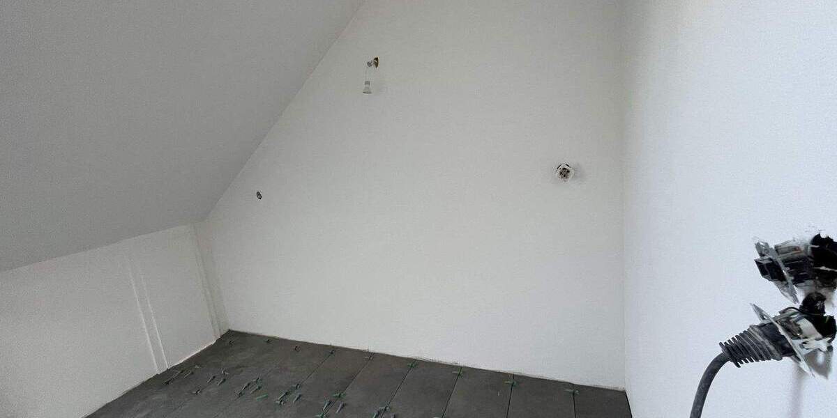 Etagenwohnung Giebelstadt - 3 Zimmer, 82 m&sup2;, 695&euro; | Angebot:26657142