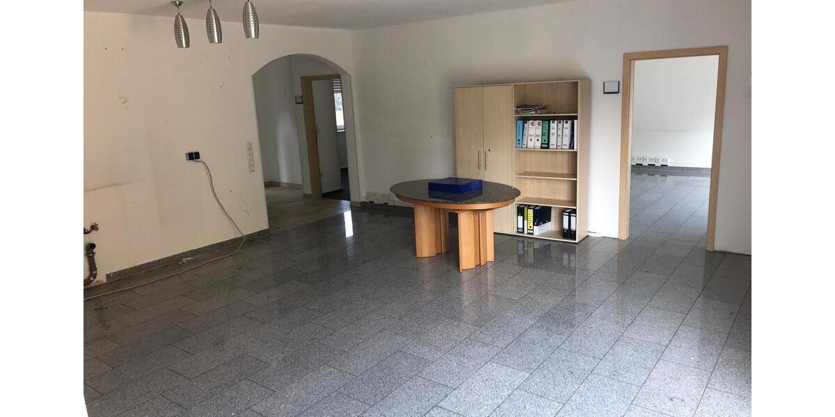 Einfamilienhaus Holzwickede - 1.800&euro; | Angebot:22359159