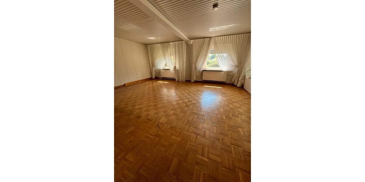 Einfamilienhaus Celle - 4 Zimmer, 134 m&sup2;, 1.300&euro; | Angebot:23404556