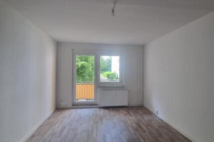 Wohnung Magdeburg Alt Olvenstedt - 3 Zimmer, 69 m&sup2;, 490&euro; | Angebot:26636544