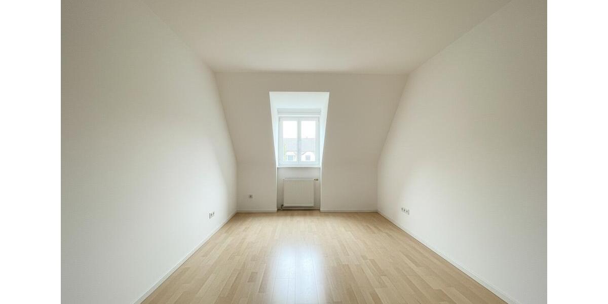 Doppelhaushälfte Nördlingen - 8 Zimmer, 161 m&sup2;, 1.670&euro; | Angebot:26564064